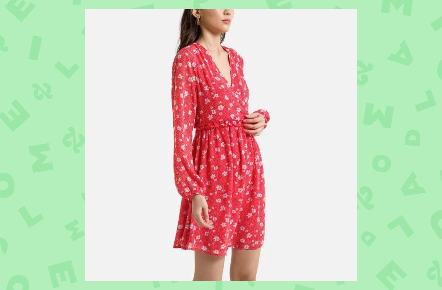 Robe courte fleurie, col V Robe courte fleurie, col V