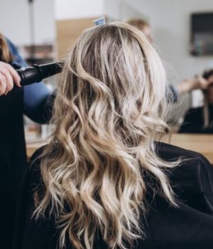 salon-de-coiffure-cheveux