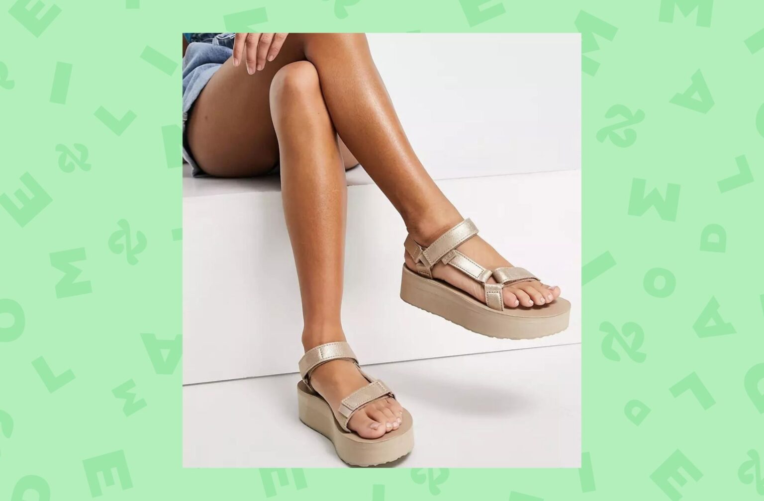 Teva – Universal – Sandales chunky à plateforme en cuir métallisé – Champagne Teva – Universal – Sandales chunky à plateforme en cuir métallisé – Champagne