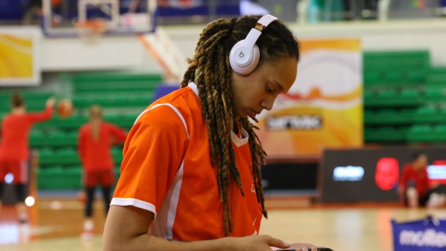 Still incarcerated in Russia, Brittney Griner could be sent to a labor camp, his wife fears Still incarcerated in Russia, Brittney Griner could be sent to a labor camp, his wife fears