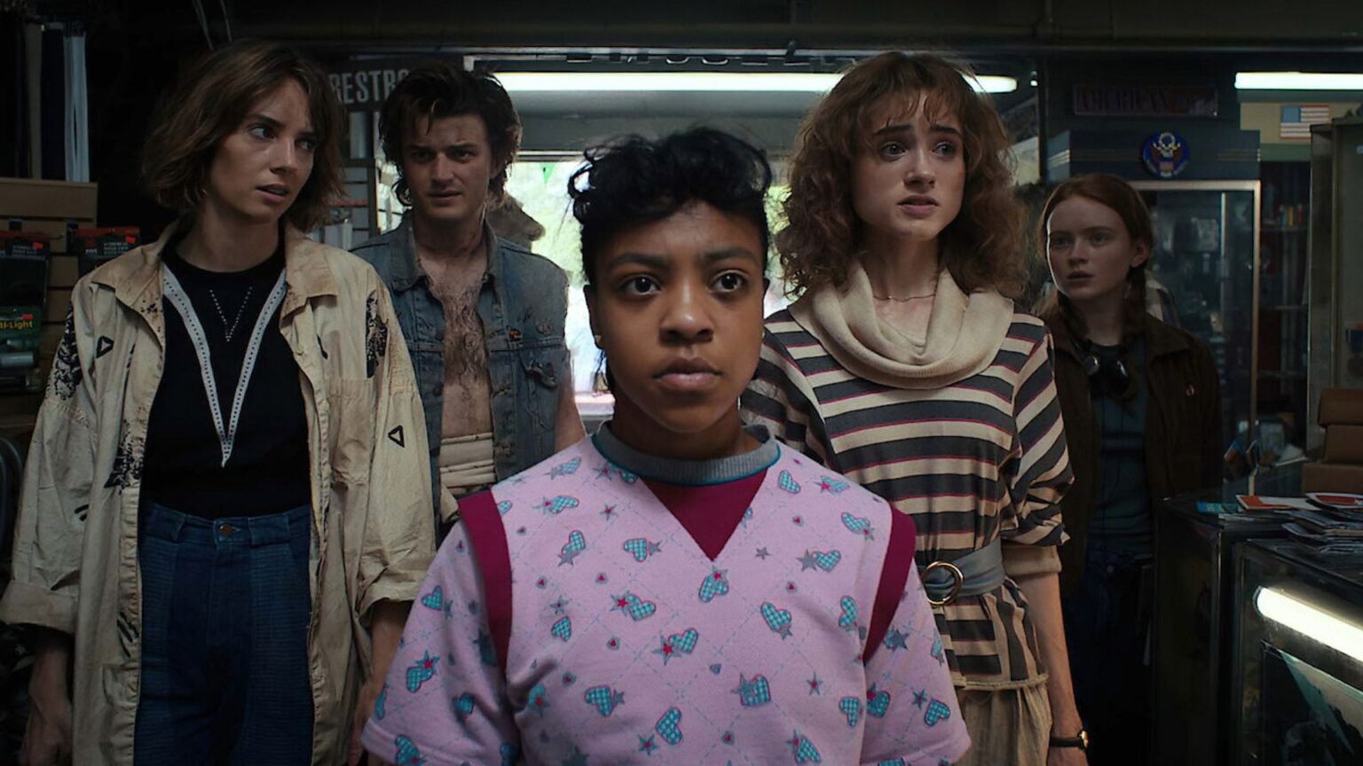 stranger-things-volume-2-saison-4- stranger-things-volume-2-saison-4-