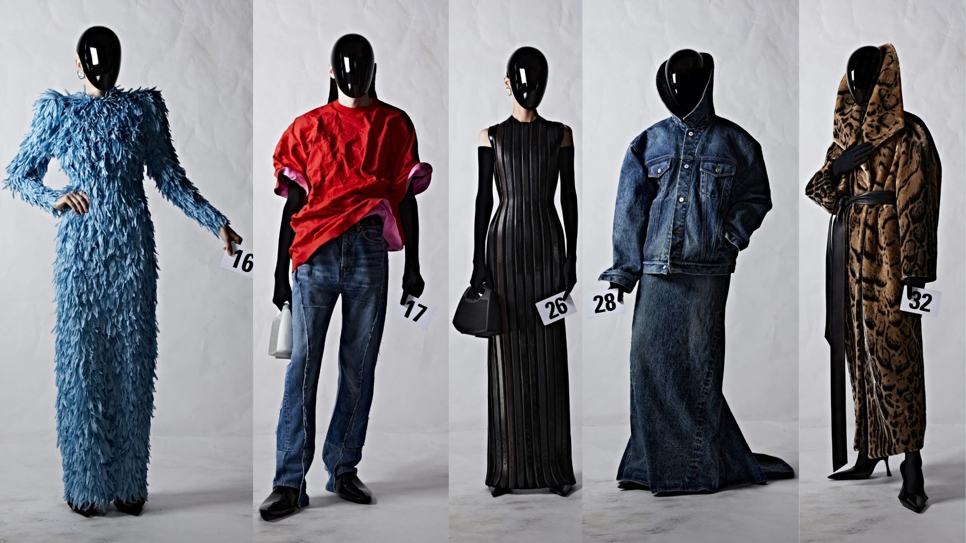 Looks du défilé Balenciaga haute couture 2022-2023