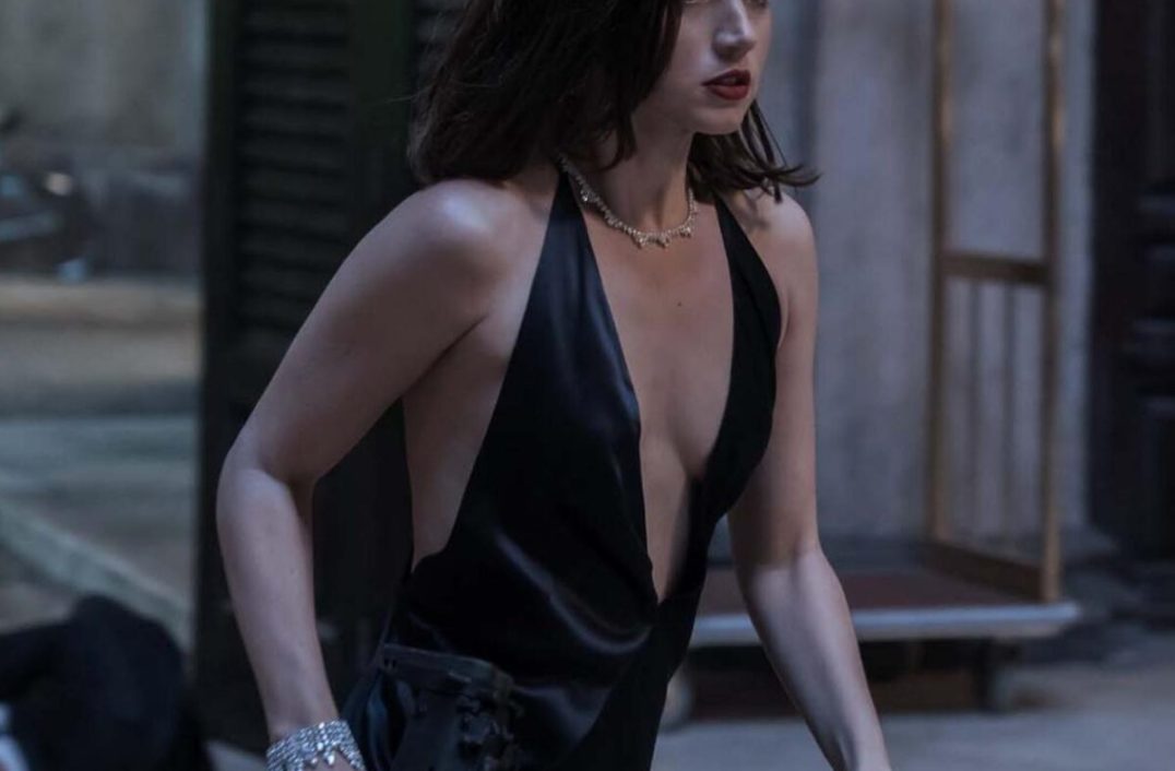 mourir peut attendre ana de armas 2021 DANJAQ, LLC AND MGM. ALL RIGHTS RESERVED. mourir peut attendre ana de armas 2021 DANJAQ, LLC AND MGM. ALL RIGHTS RESERVED.