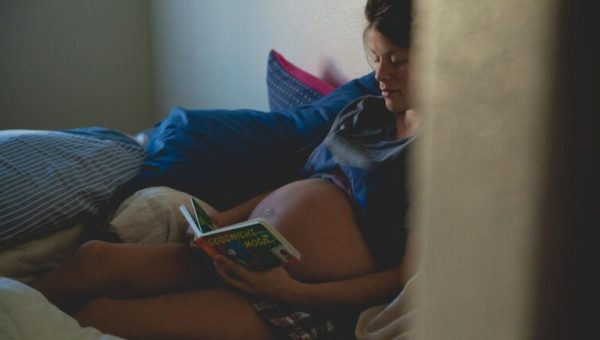 grossesse-femme-enceinte-stress-toxique-feminisme-daronne-parentalité-