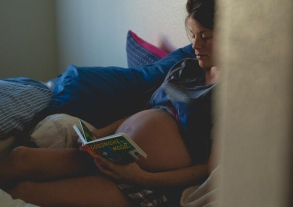 grossesse-femme-enceinte-stress-toxique-feminisme-daronne-parentalité-