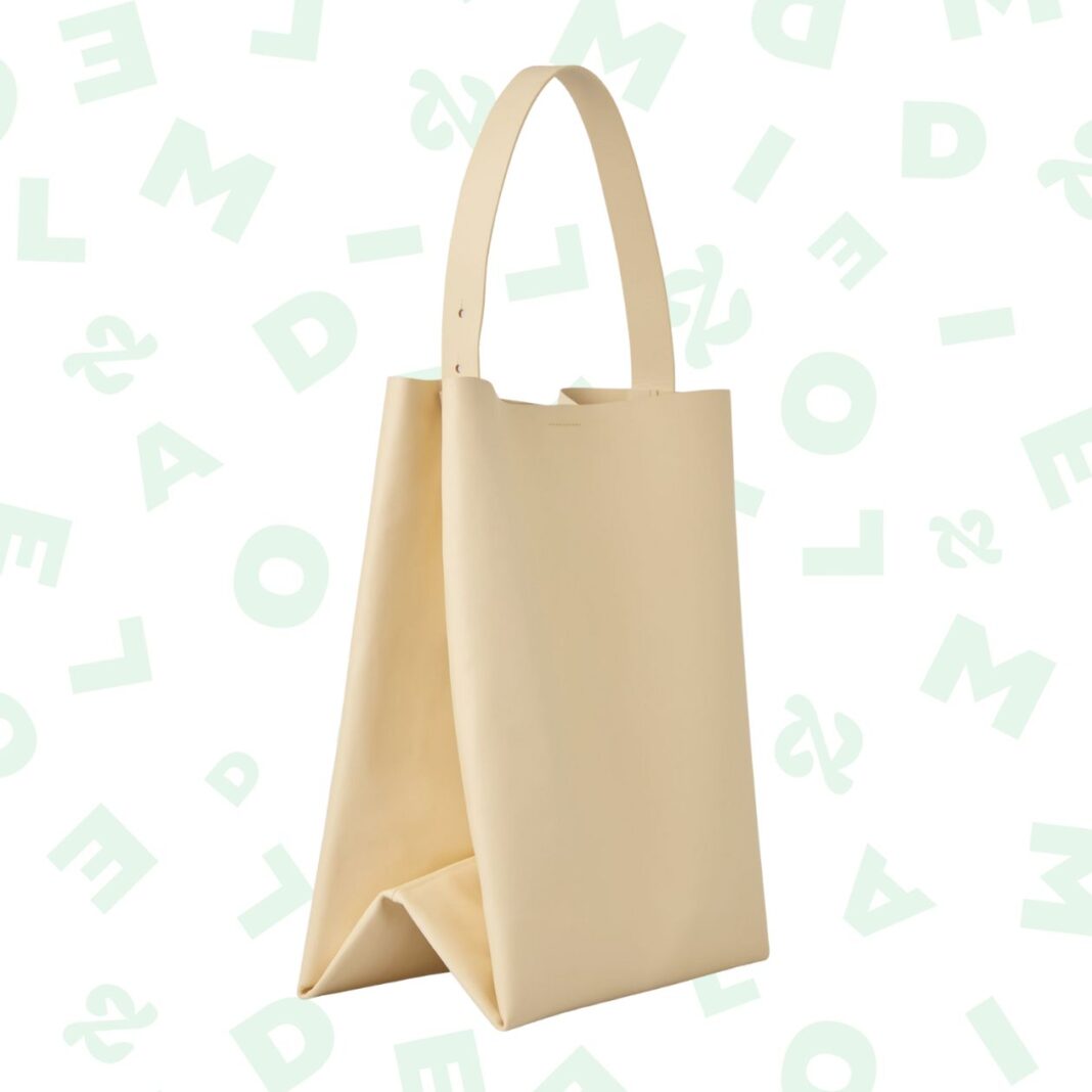 Cabas en cuir beige, COS Cabas en cuir beige, COS