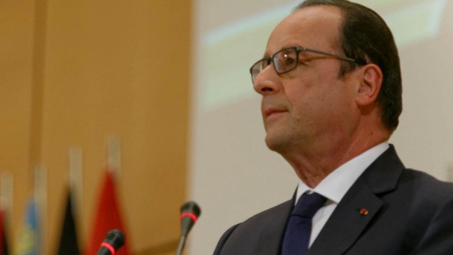 françois-hollande-doublage françois-hollande-doublage