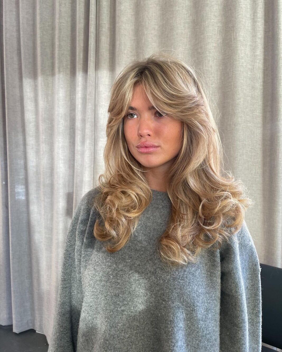 butterfly-cut-tendance-coupe-cheveux butterfly-cut-tendance-coupe-cheveux