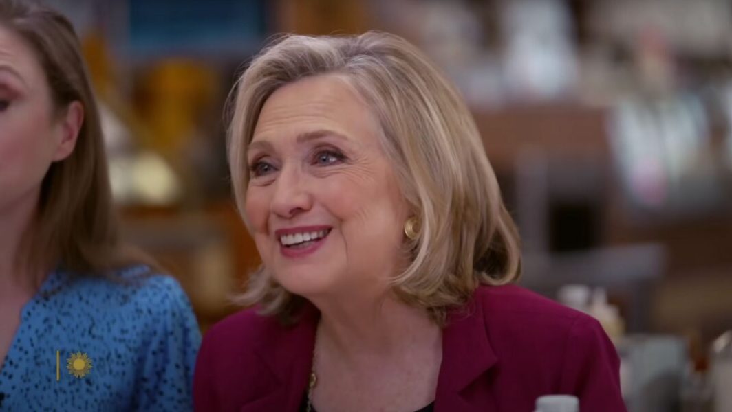 Hillary Clinton évite les jupes à cause d'un épisode criant de sexisme
