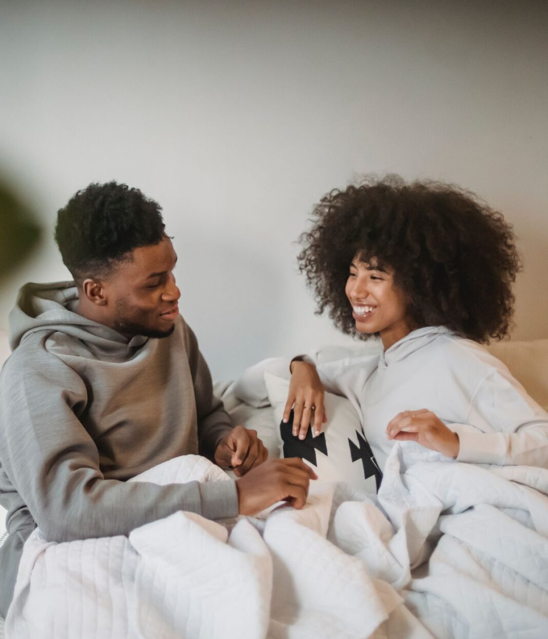 hotels-com-cuffing-season-relation-amoureuse hotels-com-cuffing-season-relation-amoureuse