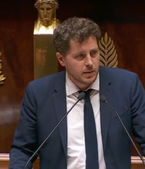 Julien Bayou à l'Assemblée nationale