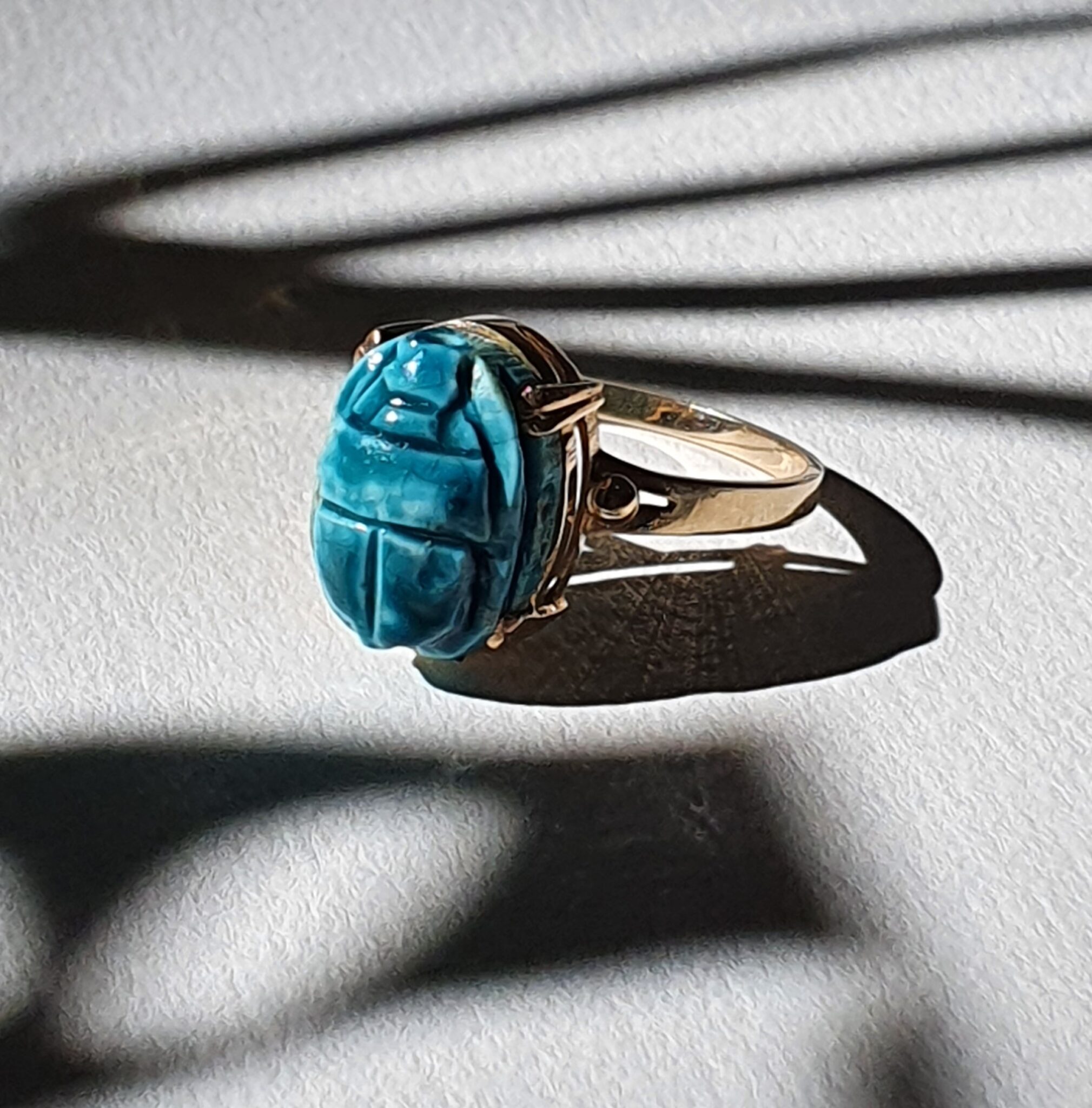 onisi_paris_vintage_gold_scarab_ring (1) onisi_paris_vintage_gold_scarab_ring (1)
