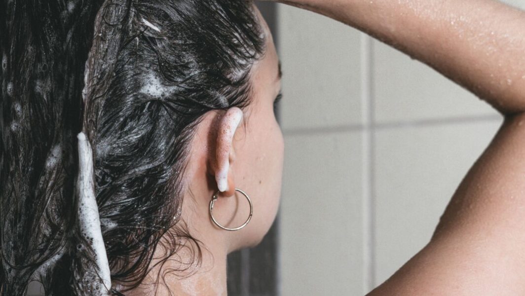 shampoing-clarifiant-cheveux