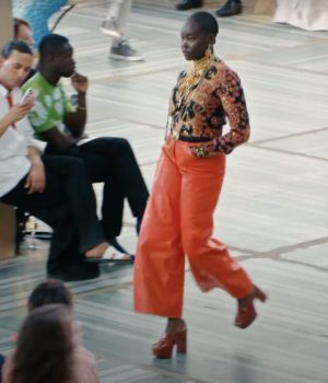 Chanel qui défile à Dakar, une masterclass d’appréciation culturelle ?