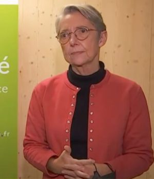 Elisabeth Borne parle de la triple épidémie en île-de-France sur la chaîne YouTube du gouvernement