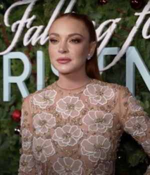 Lindsay Lohan attend son premier enfant // Source : Capture écran Youtube