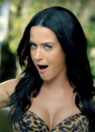 Katy Perry // Source : Katy Perry dans le clip Roar - Capture d'écran