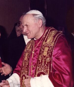 Pape Jean-Paul II // Source : Wikimedia Commons