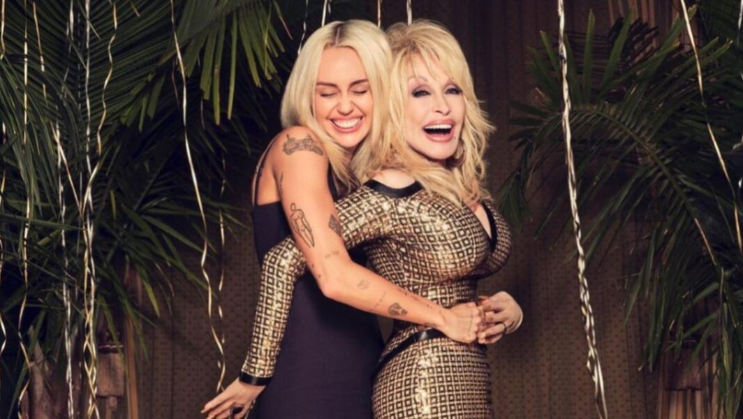 Miley Cyrus et Dolly Parton // Source : instagram