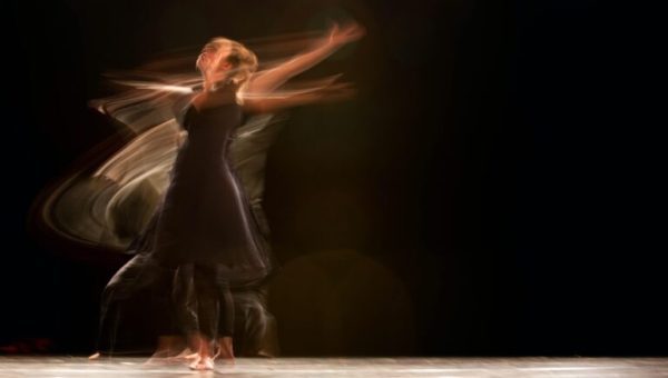 Danseuse // Source : Ahmad Odeh