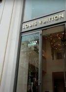 Vuitton montre des tableaux de Joan Mitchell sans autorisation