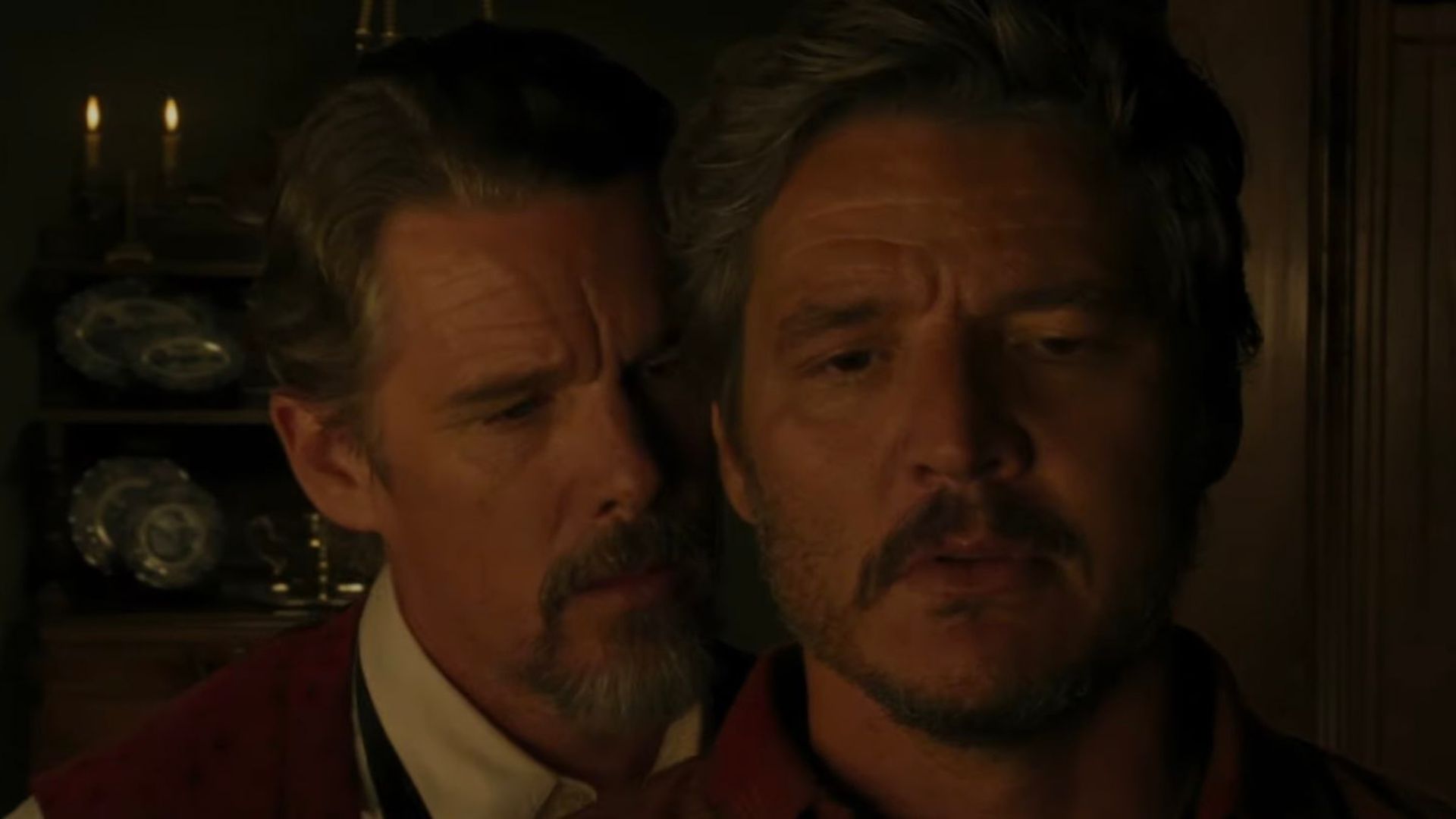 Ethan Hawke et Pedro Pascal dans Strange Way of life, d'Almodovar // Source : Capture d'écran YouTube de la bande-annonce