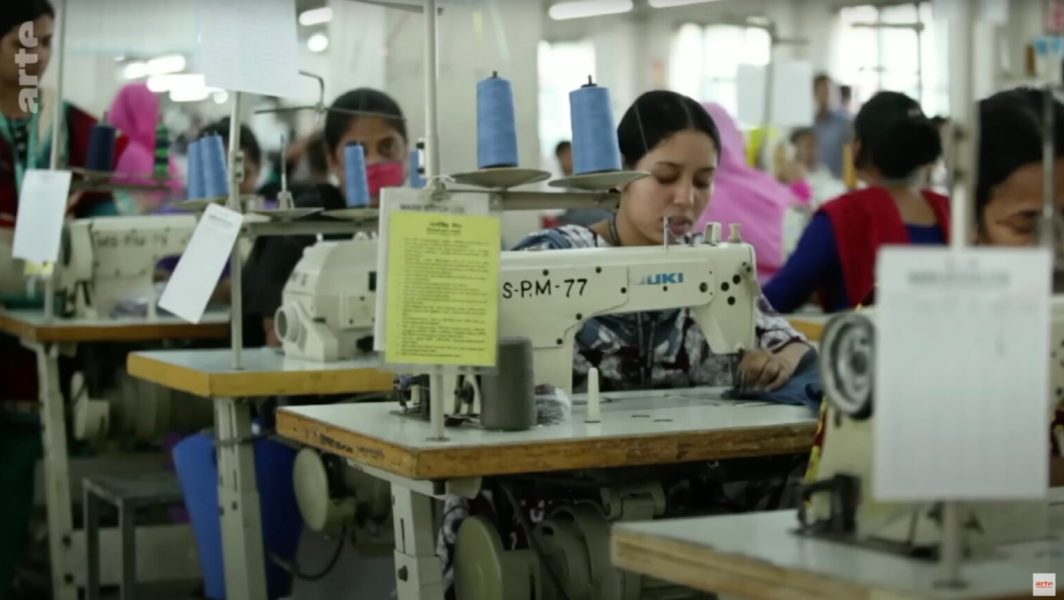 L’industrie textile, dix ans après le Rana Plaza // Source : Capture d'écran YouTube du documentaire Arte 