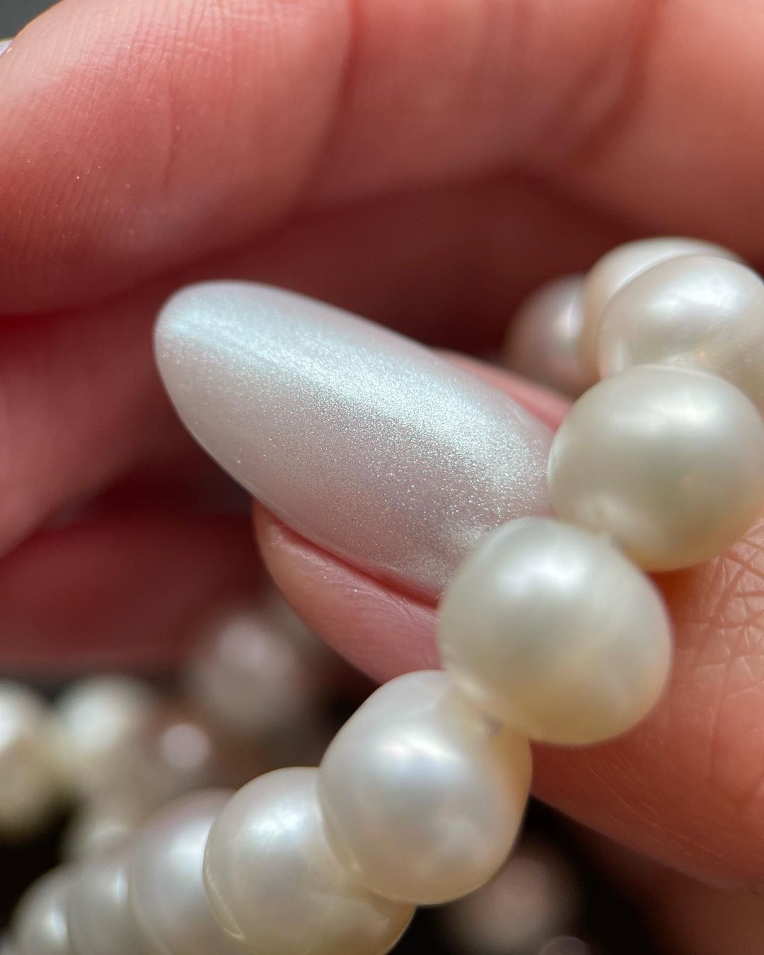pearl-nails-tendance-manucre