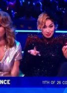 La Zarra a fait un doigt d'honneur ou un toz à l'Eurovision ? // Source : Capture d'écran YouTube