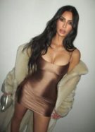 Avec sa marque Skims, Kim Kardashian s'affirme comme l'égérie du shapewear taillée pour les années 2020.jpg // Source : Capture d'écran Instagram de Skims