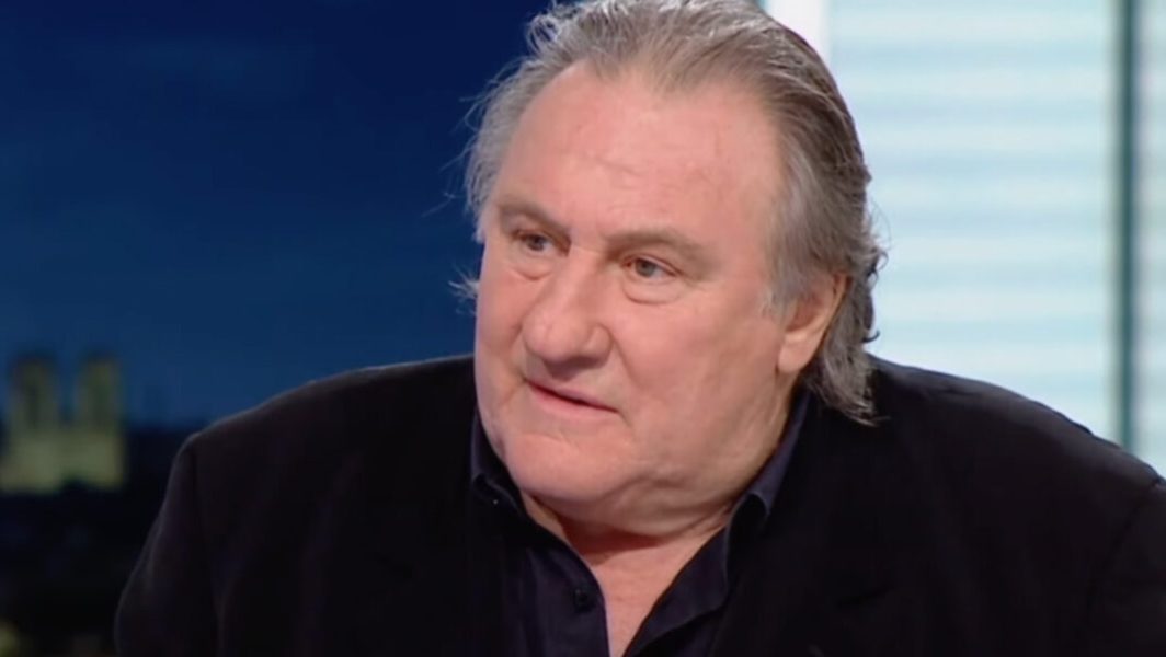 Une seizième femme accuse Gérard Depardieu d'agression sexuelle // Source : Capture écran Youtube