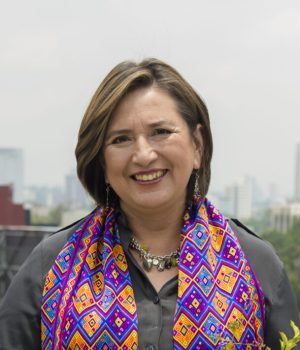 Bertha Xóchitl Gálvez Ruiz, en juillet 2015, photographiée par EneasMx (Wikimedia Commons) // Source : Creative Commons Bertha Xóchitl Gálvez Ruiz, en juillet 2015, photographiée par EneasMx (Wikimedia Commons) // Source : Creative Commons