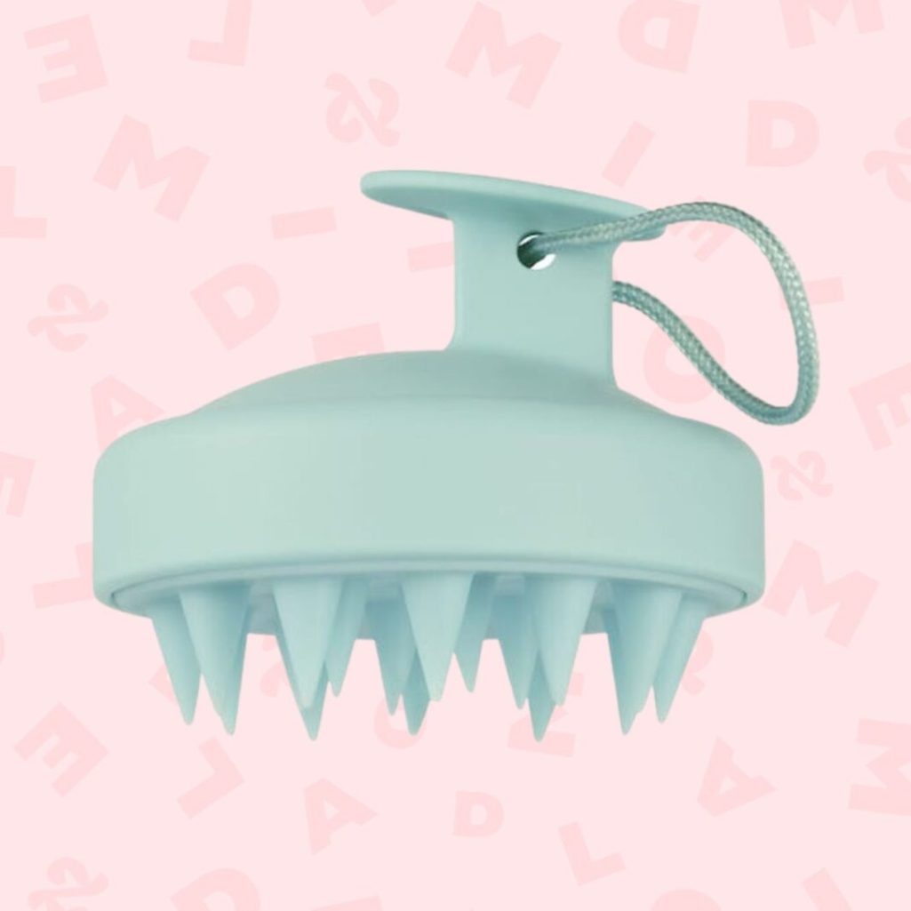 Spotted on Tiktok, this stellar accessory makes hair grow: but how does it do it? Spotted on Tiktok, this stellar accessory makes hair grow: but how does it do it?