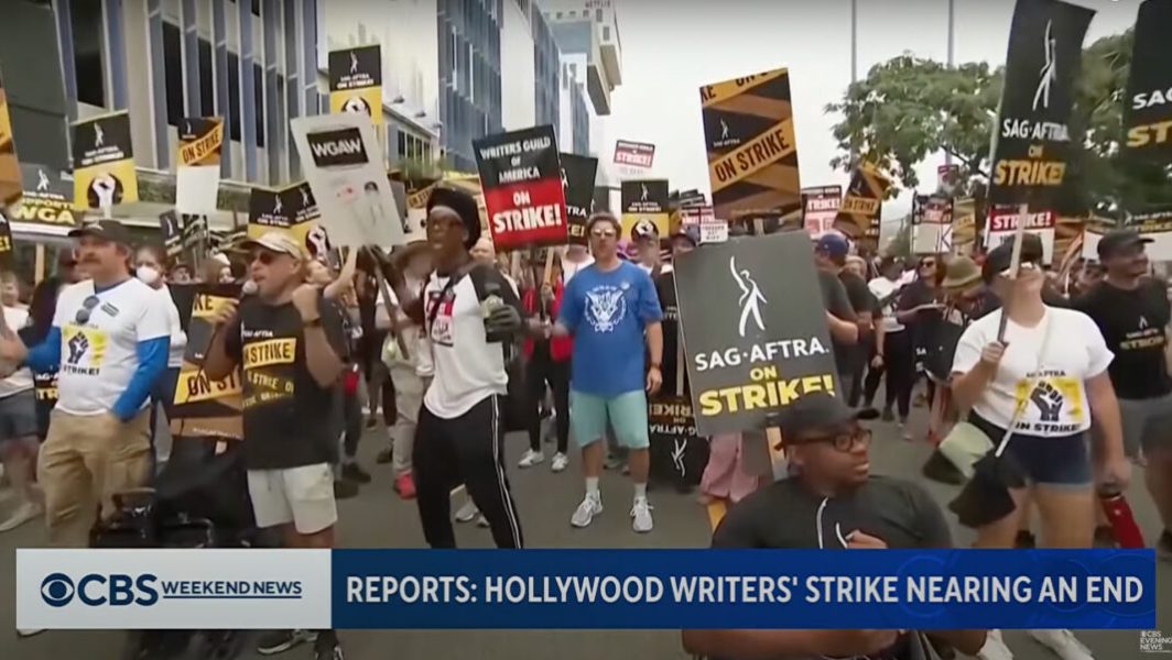 Grève des scénaristes à Hollywood // Source : Capture écran YouTube
