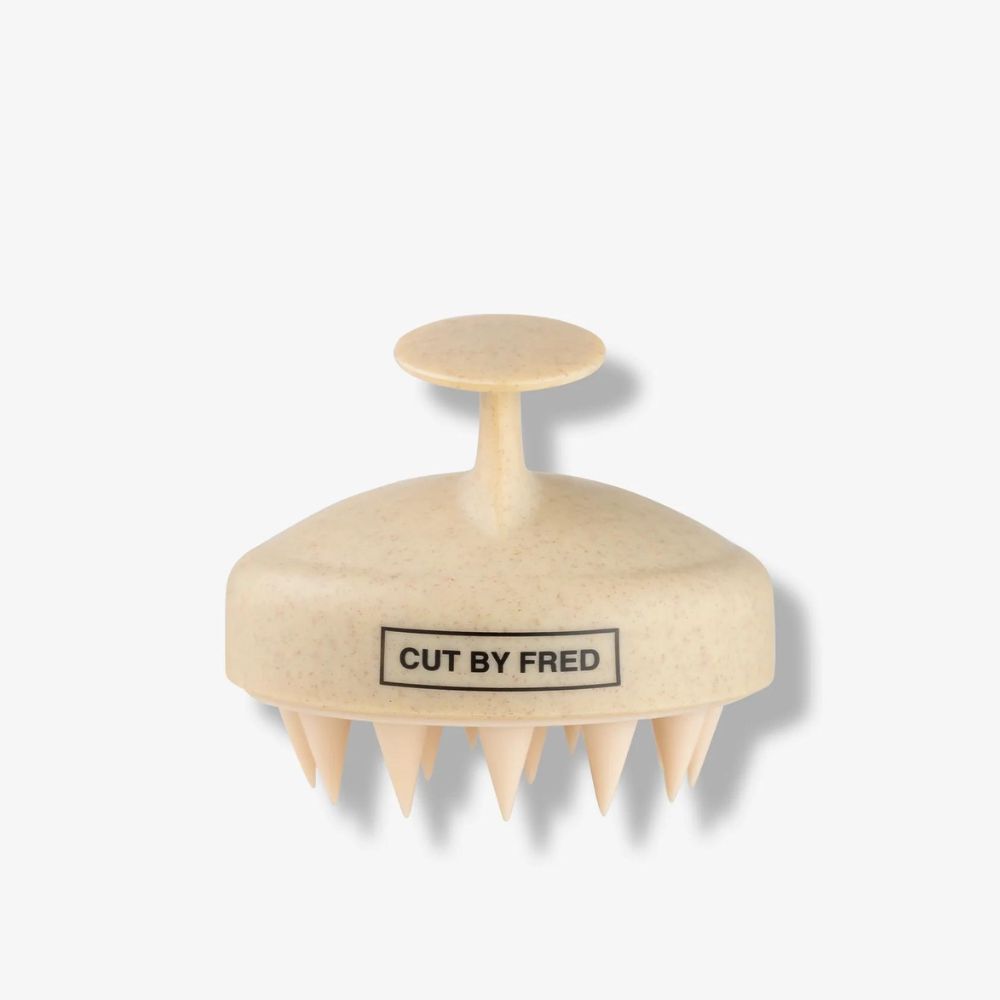 Brosse stimulante pour le cuir chevelu, Cut By Fred