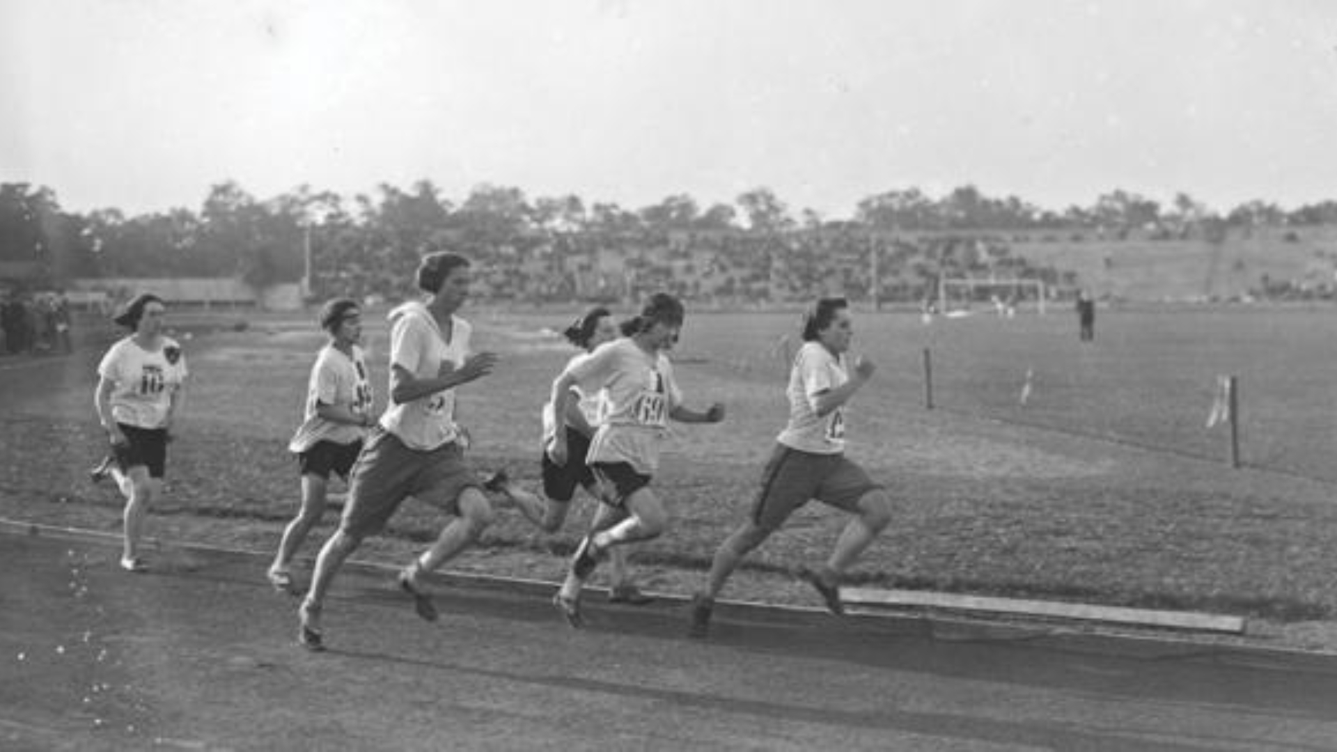 Jeux mondiaux féminins 1922 // Source : BNF
