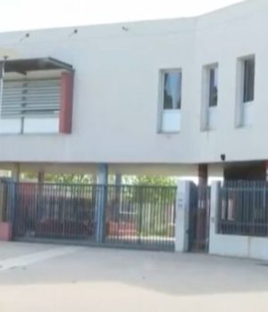 C'est au collège Arthur Rimbaud qu'a eu lieu l'agression de Samara, 13 ans, suite à des semaines de cyberharcèlement via des comptes Fisha // Source : Capture d'écran vidéo Twitter