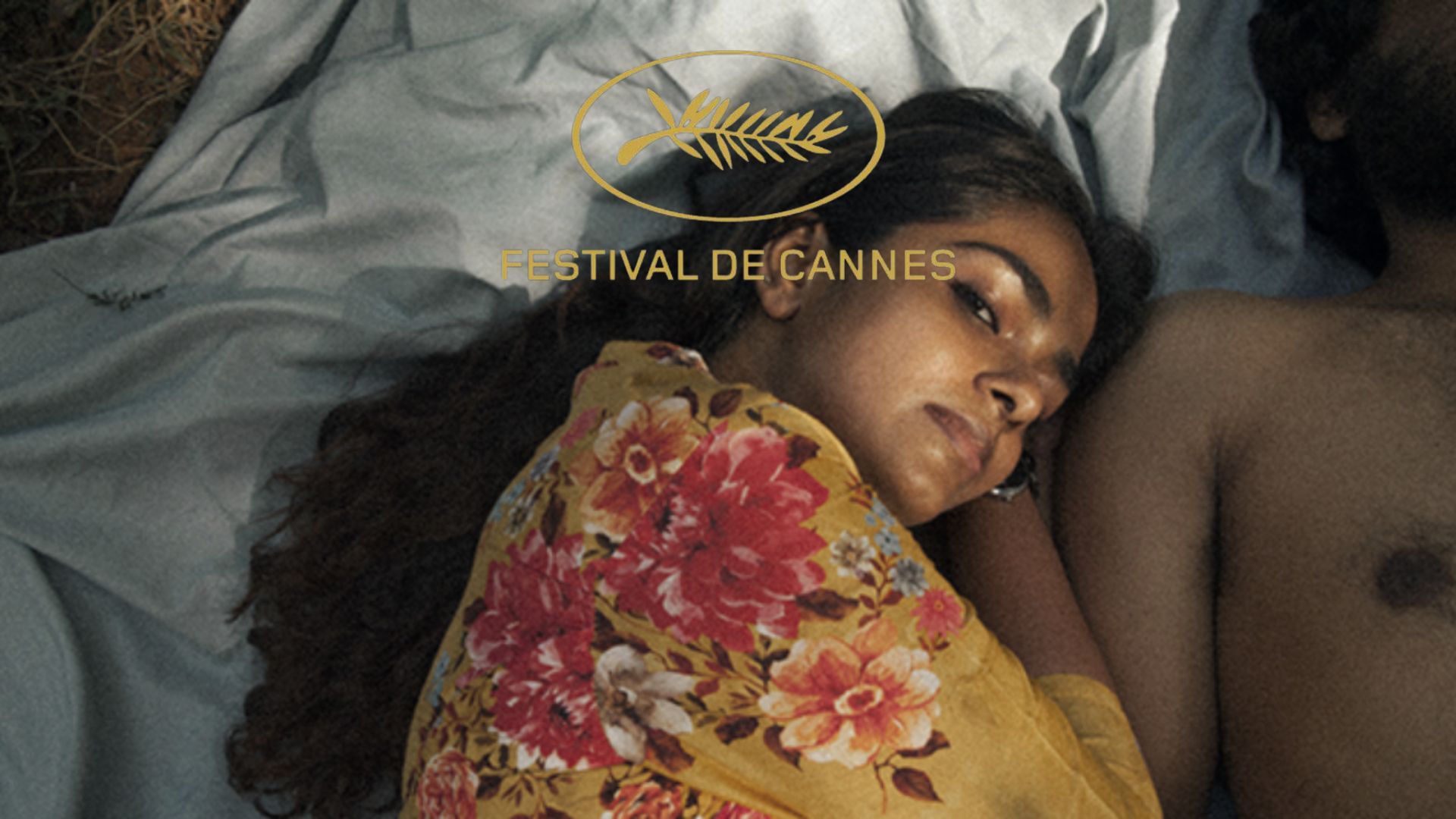 Un still du film All we imagine as light, de Payal Kapadia, avec le logo du festival de Cannes // Source : ALL WE IMAGINE AS LIGHT de Payal Kapadia © Ranabir Das