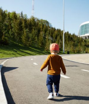enfants aire autoroute
