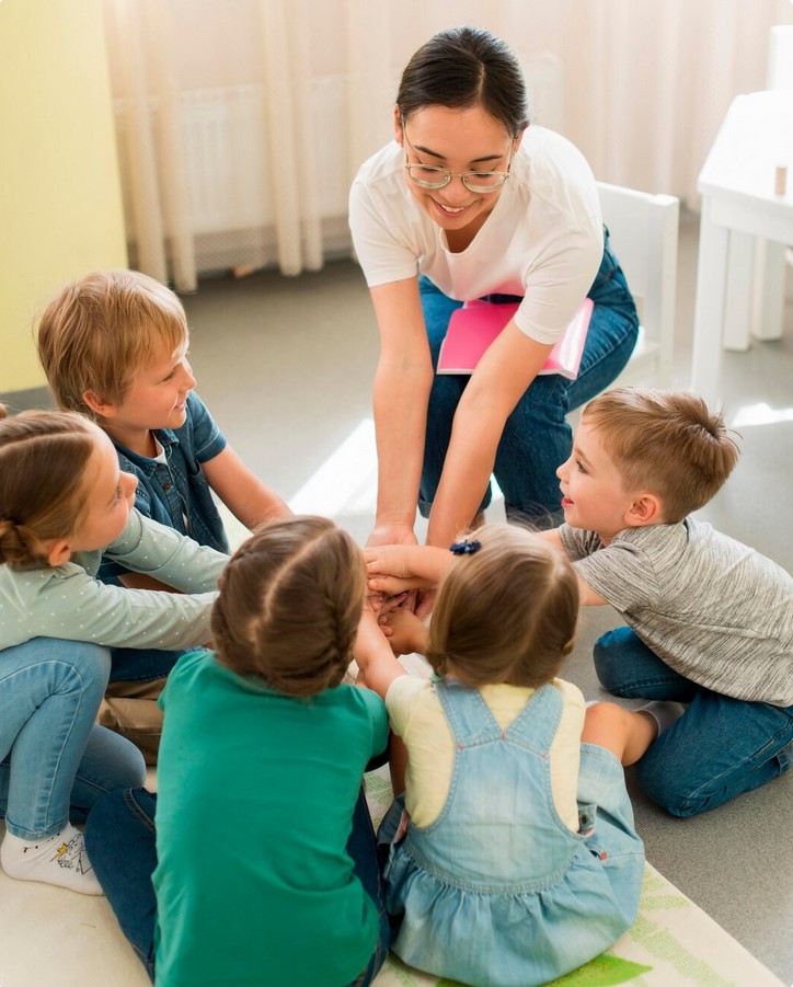 What should be known on the reform of the childhood assistance mode scheduled for September 2025