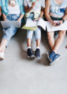 Image par lookstudio sur Freepik