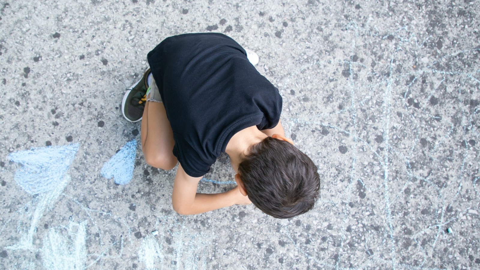 Children on the street: UNICEF breaks silence in a national disaster