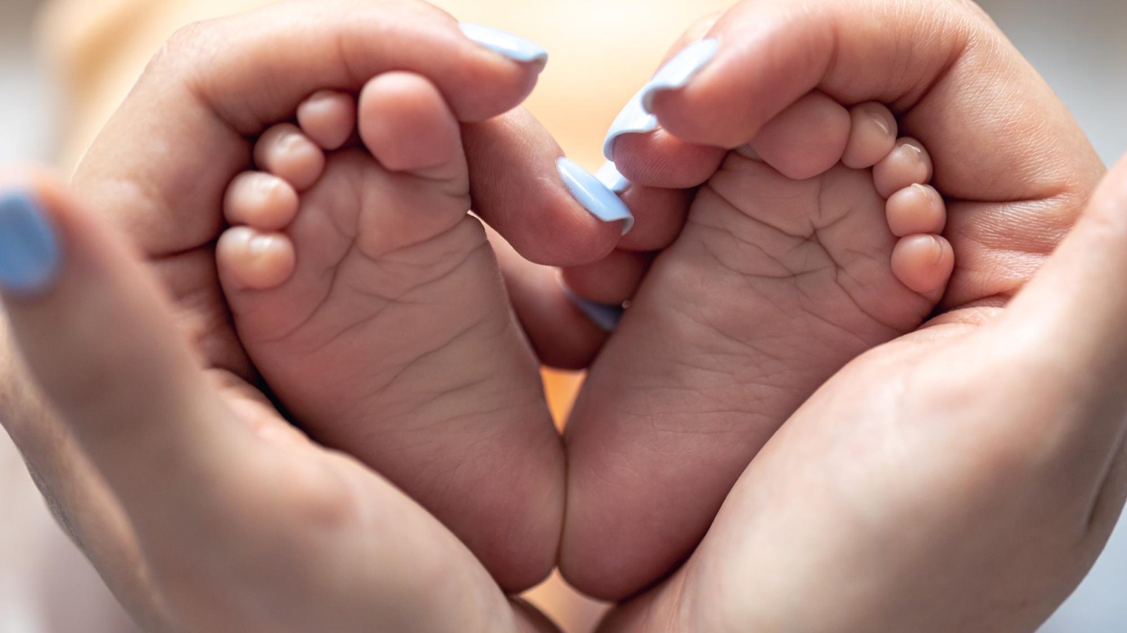Children in France: what dates, seasons and regions do they see the most born?