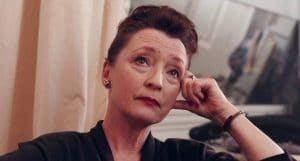 Il faudra patienter pour The Crown saison 5 : la nouvelle Elisabeth dévoile la (lointaine) date de sortie