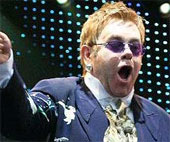Elton John va mettre tout son répertoire en ligne le 26 mars