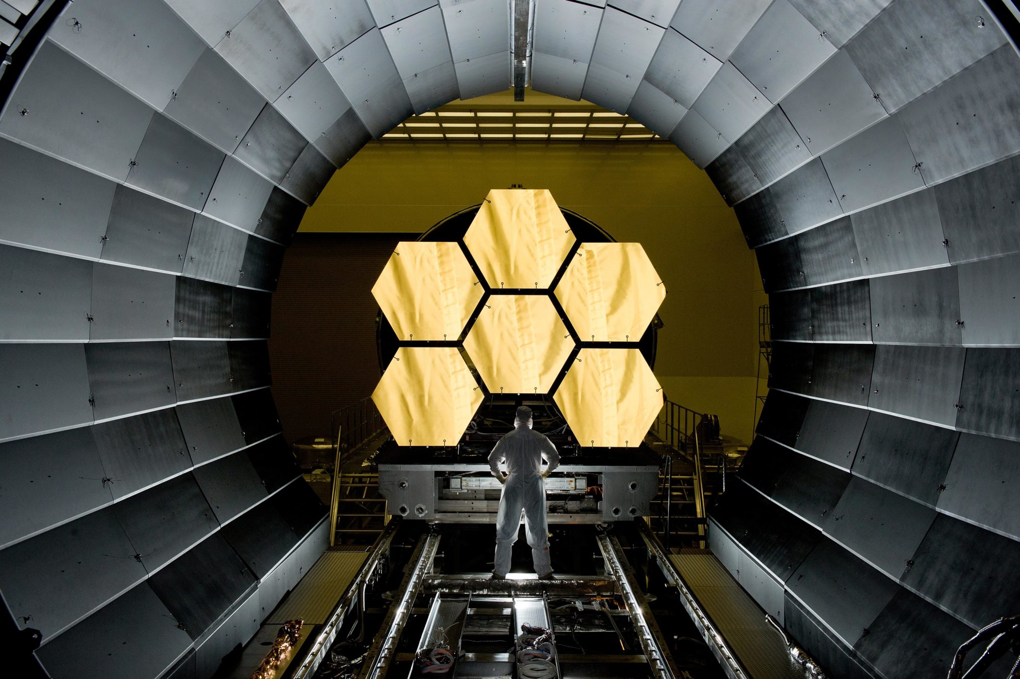 Télescope Spatial James Webb : Innovation et Découvertes