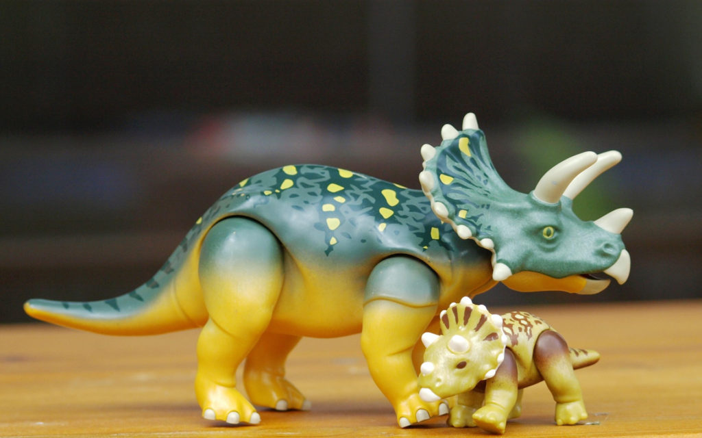 dinosaures jouets