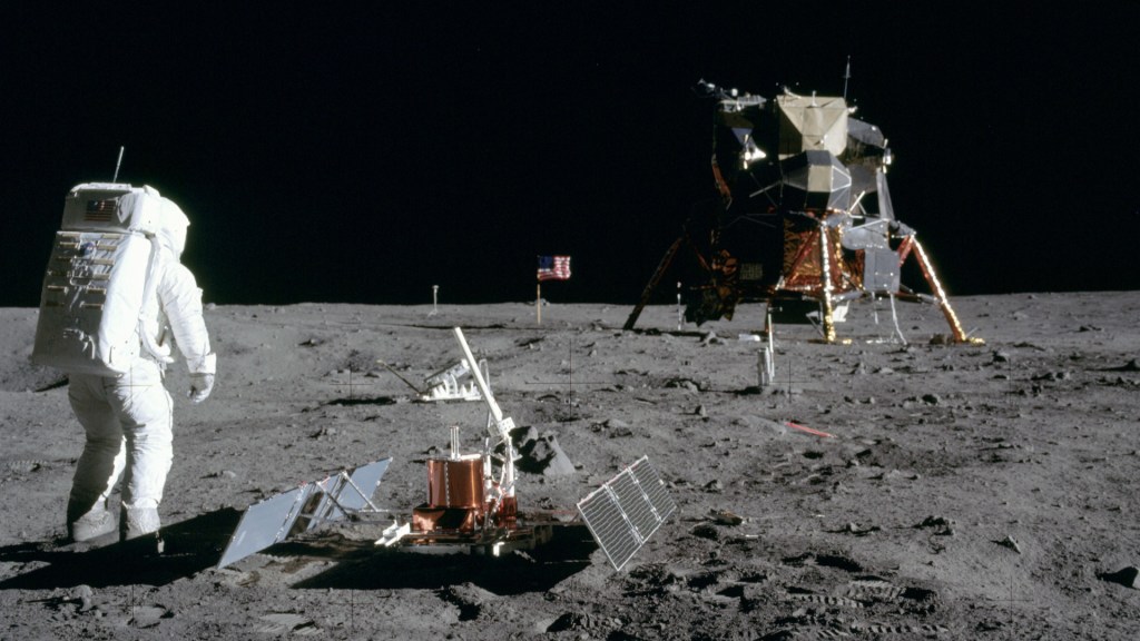 Pourquoi N Est On Pas Retourne Sur La Lune Depuis 1972