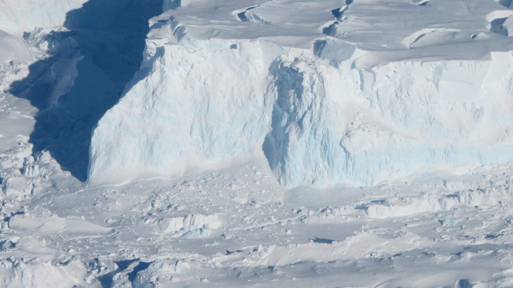 glacier de Thwaites antarctique glace
