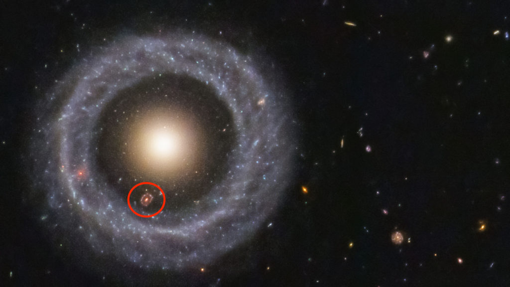objet de hoag astronomie galaxie anneaux